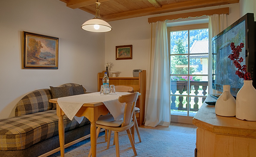 Copyright Gerlind Schiele Photography Tegernsee +49 (0) 170 - 908 85 85
